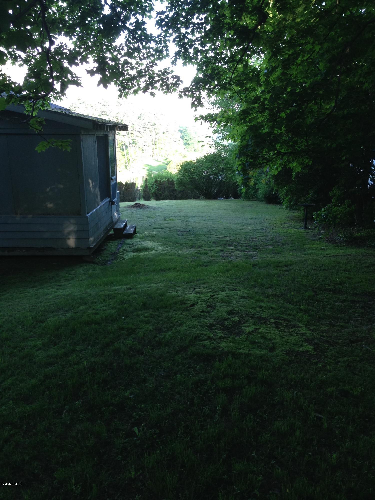 35 Upland Road Pittsfield, MA 01201 - Photo 6 of 16 Side Yard