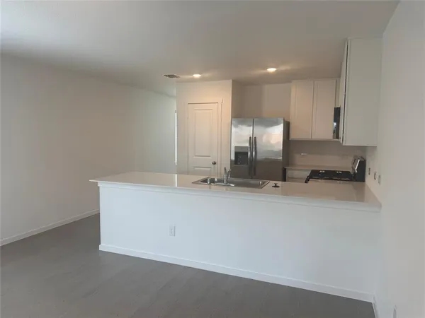 $1,950 | 1625 Elliott Road, Howe, TX 75459