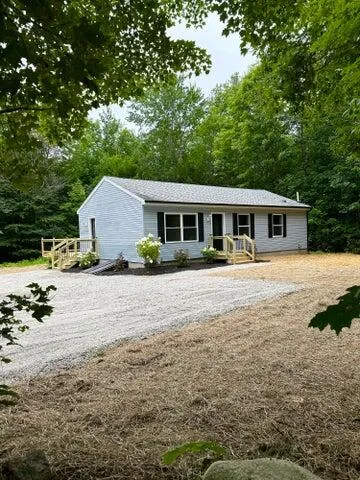 $369,900 | 84 Noble Road, Oxford, ME 04270