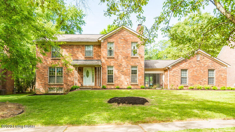 5804 Timber Ridge Drive Prospect, KY 40059 - Photo 2 of 28 DSC_9461