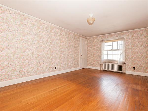 6 Glenburnie Road Boston, MA 02132 - Photo 9 of 11 Gallery Image 9