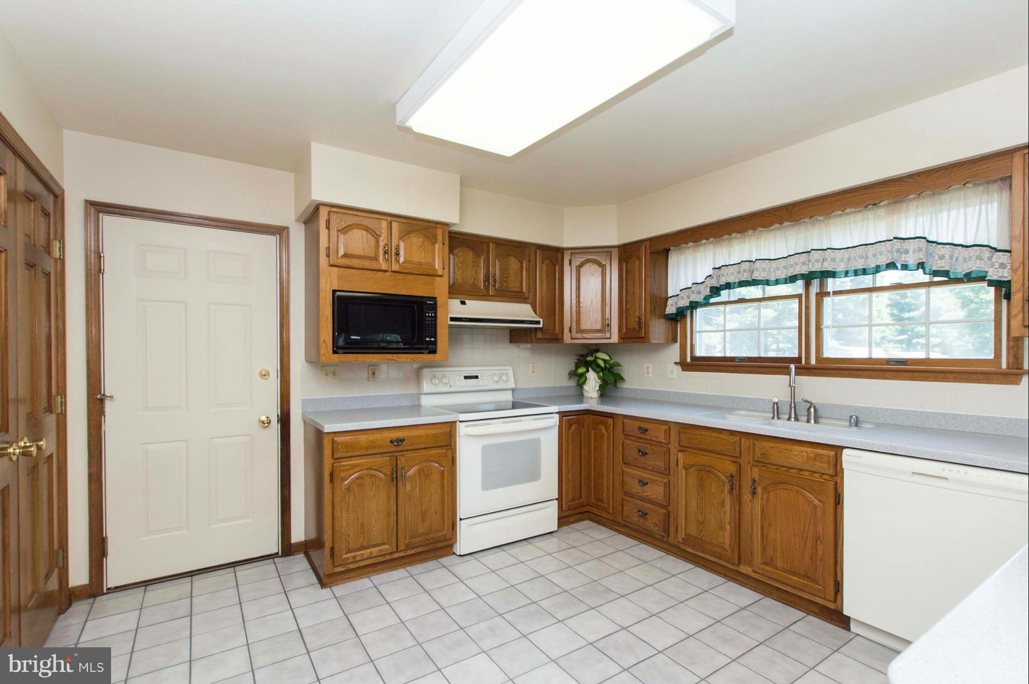 3809 Miller Road Kingsville, MD 21087 - Photo 9 of 30 Kitchen