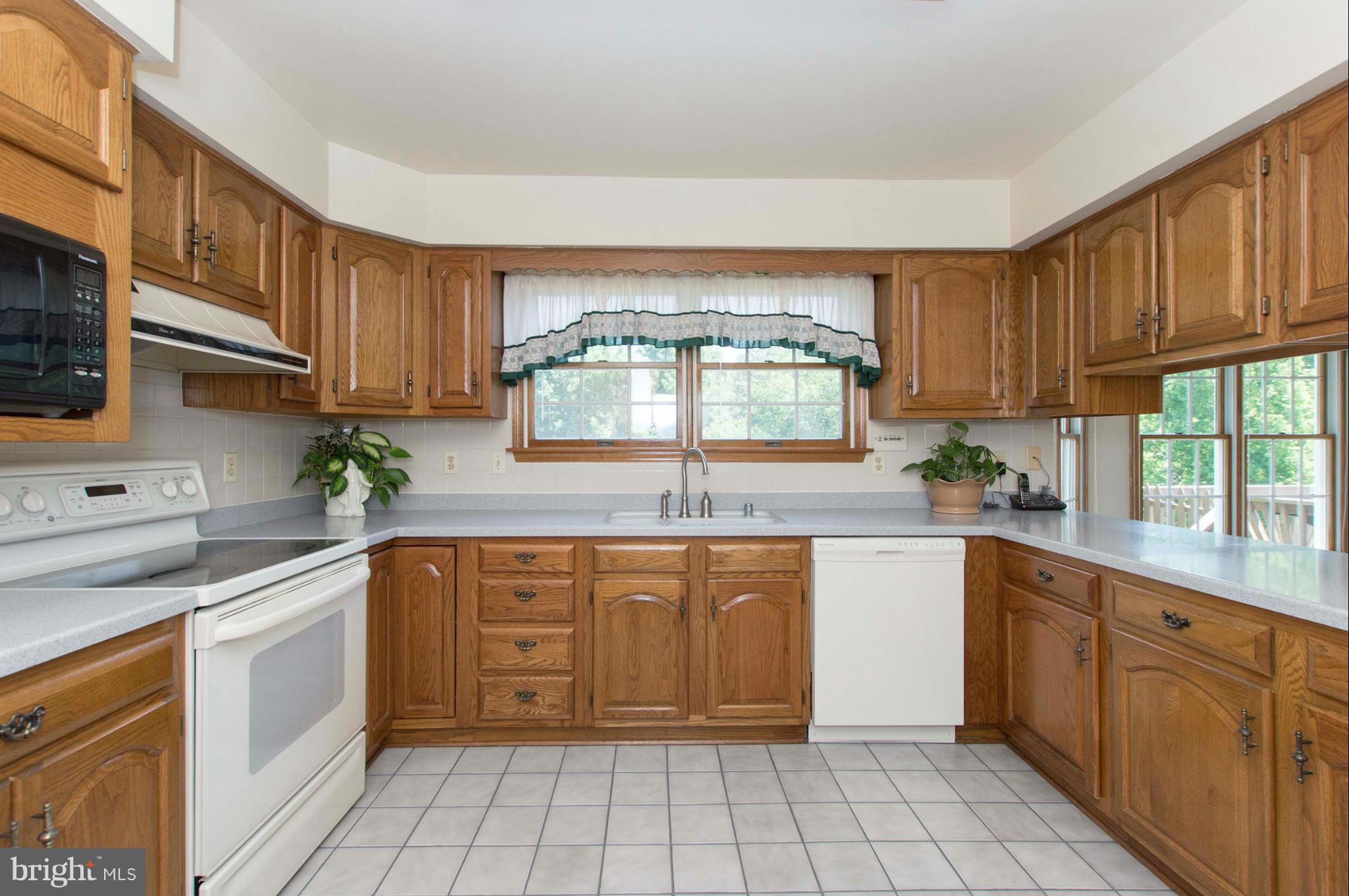 3809 Miller Road Kingsville, MD 21087 - Photo 10 of 30 Kitchen
