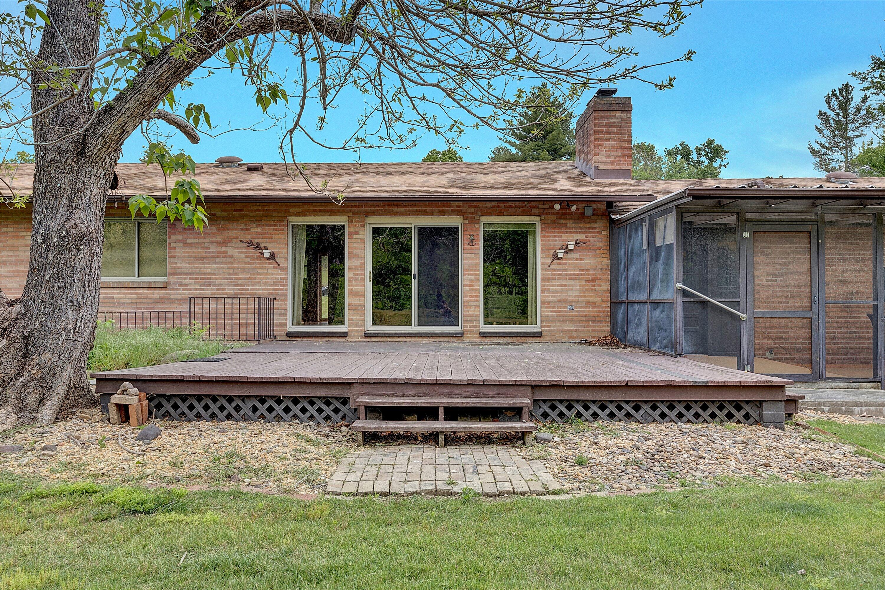 2015 Evergreen Road Covington, VA 24426 - Photo 32 of 46 a front view of a house with a garden