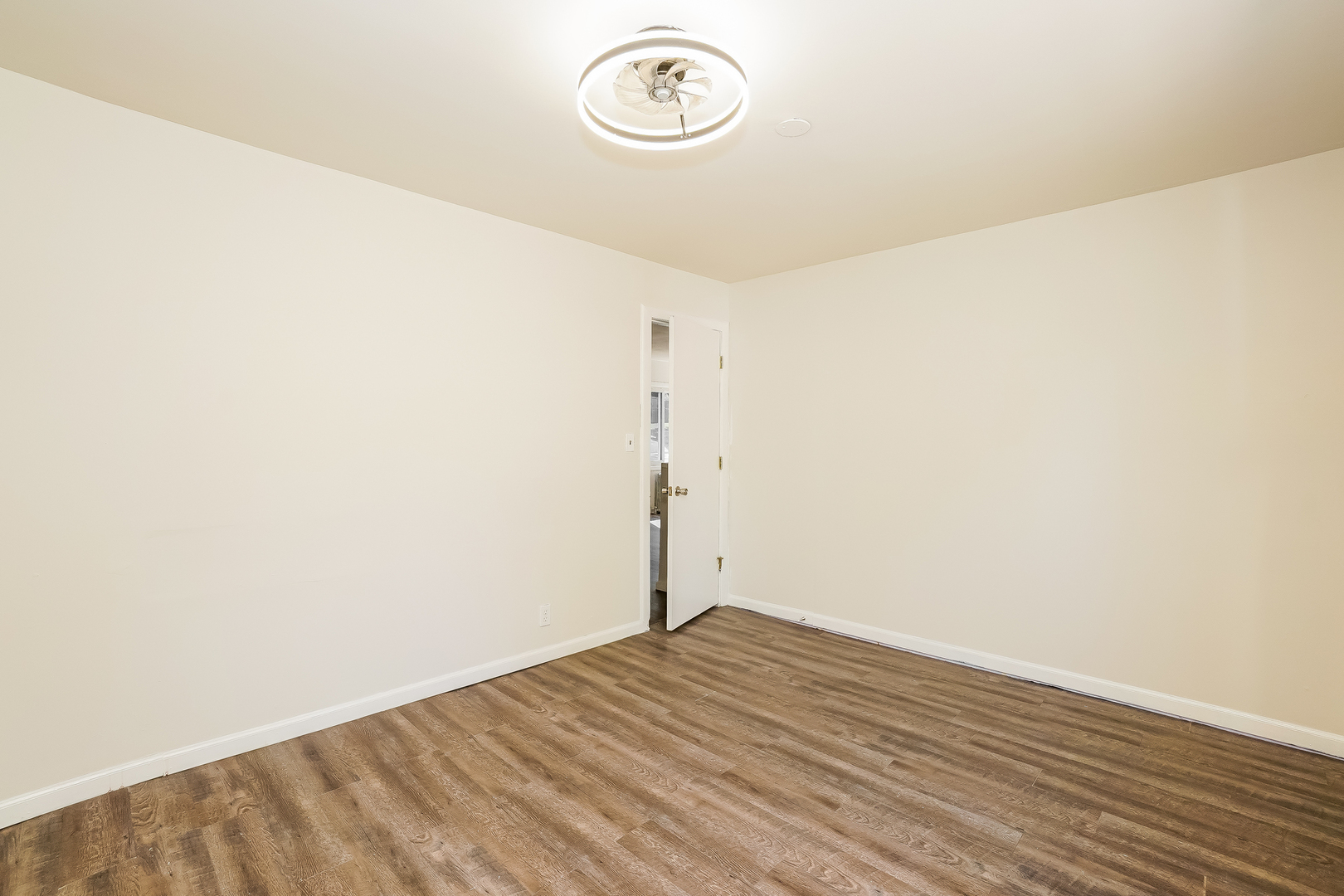 215 South Prairie Road New Lenox, IL 60451 - Photo 4 of 20