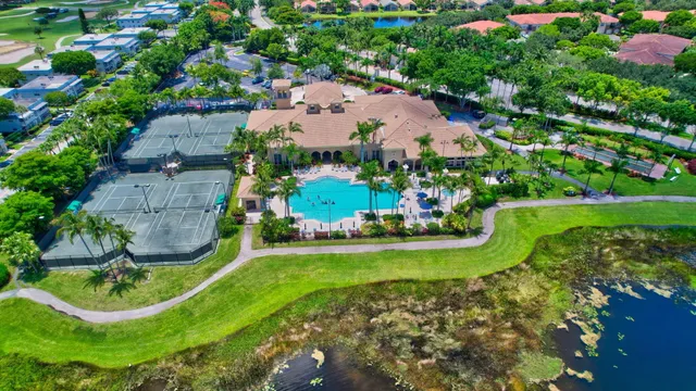 $590,000 | 7204 Demedici Circle, Delray Beach, FL 33446