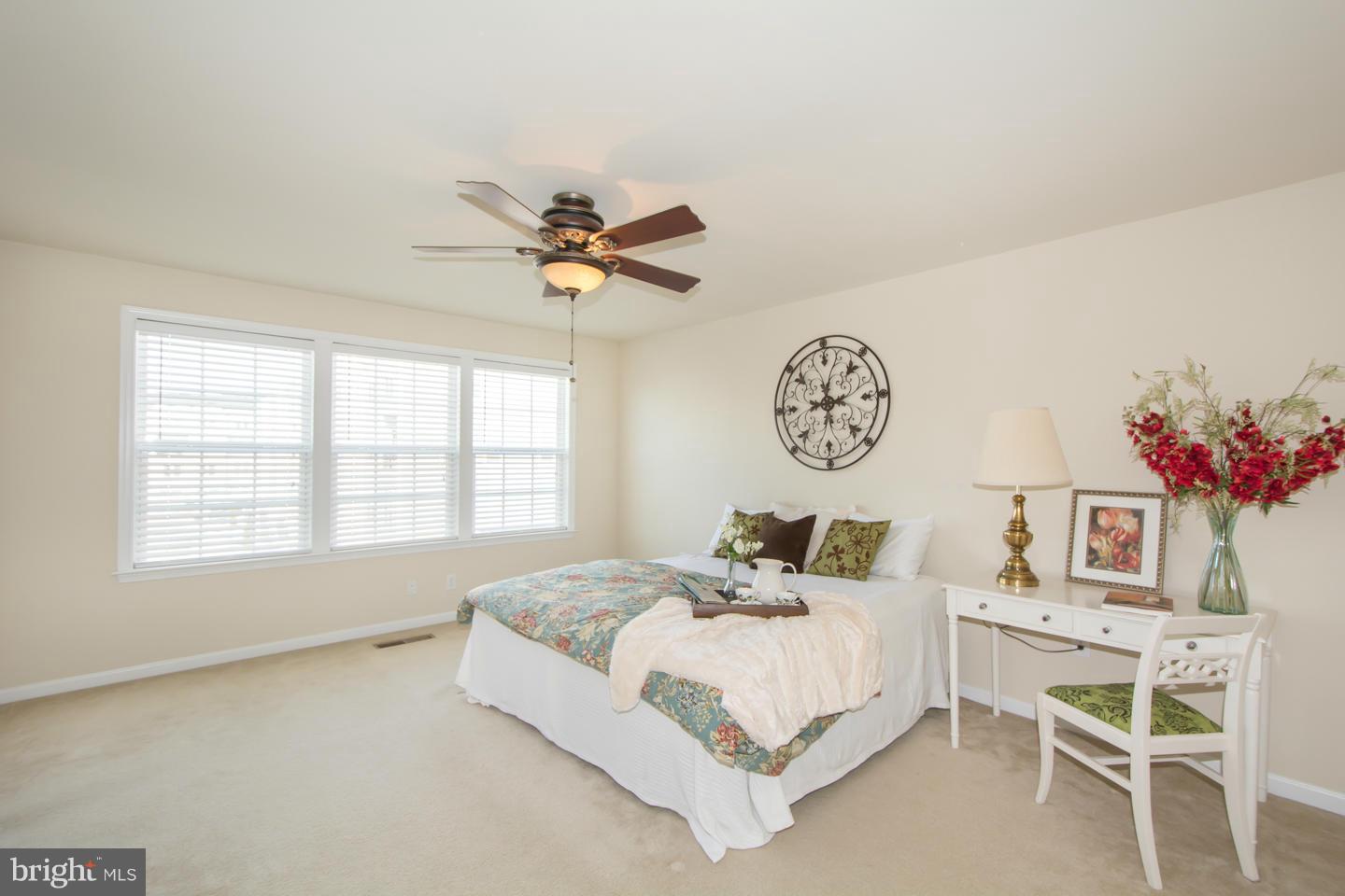 42776 Hay Road Ashburn, VA 20147 - Photo 15 of 30 Bedroom (Master)