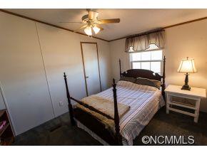 91 Gibbs Road Leicester, NC 28748 - Photo 18 of 24 Gallery Image 18