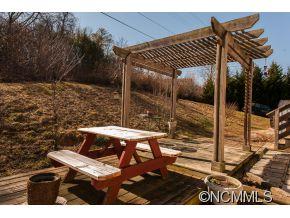 91 Gibbs Road Leicester, NC 28748 - Photo 3 of 24 Gallery Image 3