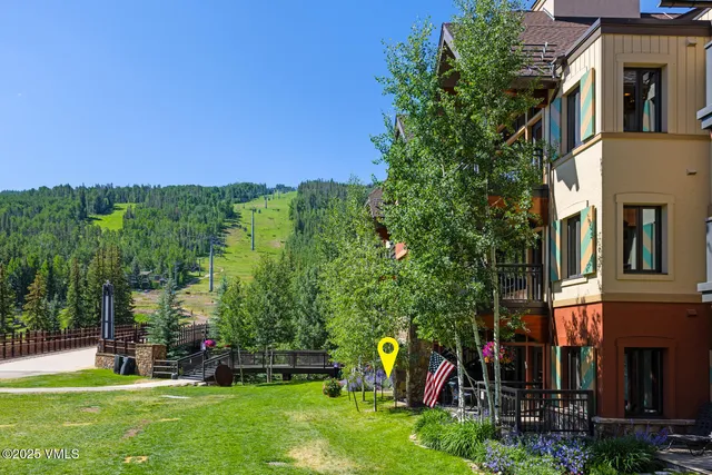 $1,585,000 | 660 Lionshead Place, Unit 29, Vail, CO 81657
