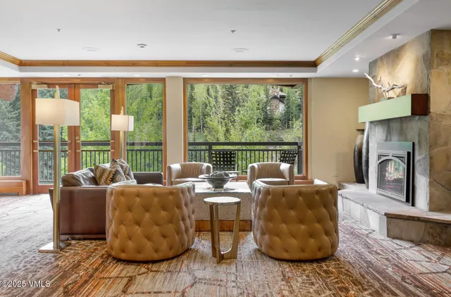 $1,585,000 | 660 Lionshead Place, Unit 29, Vail, CO 81657