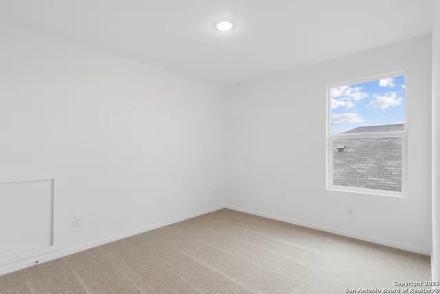 $1,599 | 972 Pastar Creek, Seguin, TX 78155