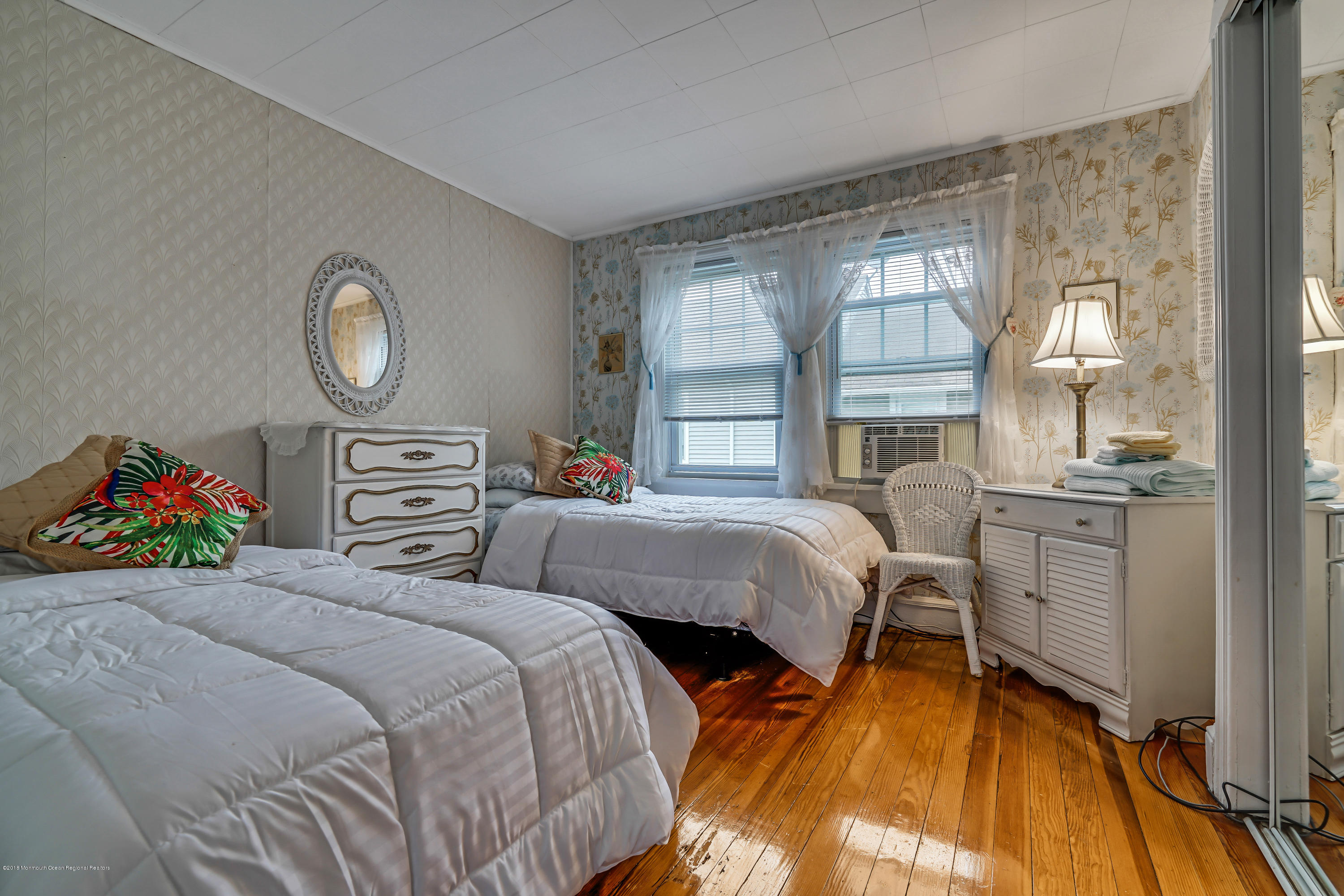 514 Brighton Avenue Spring Lake, NJ 07762 - Photo 18 of 20 dsc07552-dsc07556