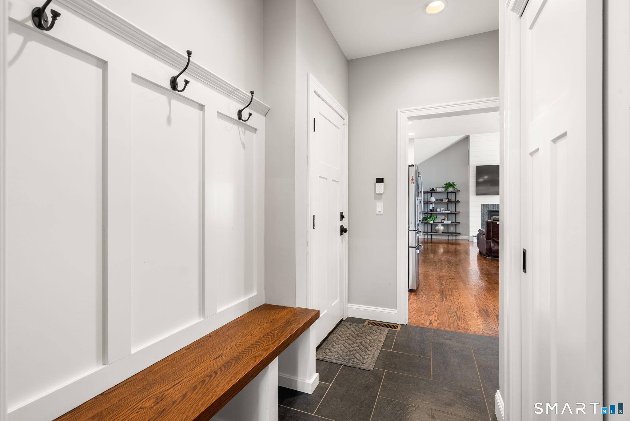 1192 North Grand Street Suffield, CT 06093 - Photo 29 of 38