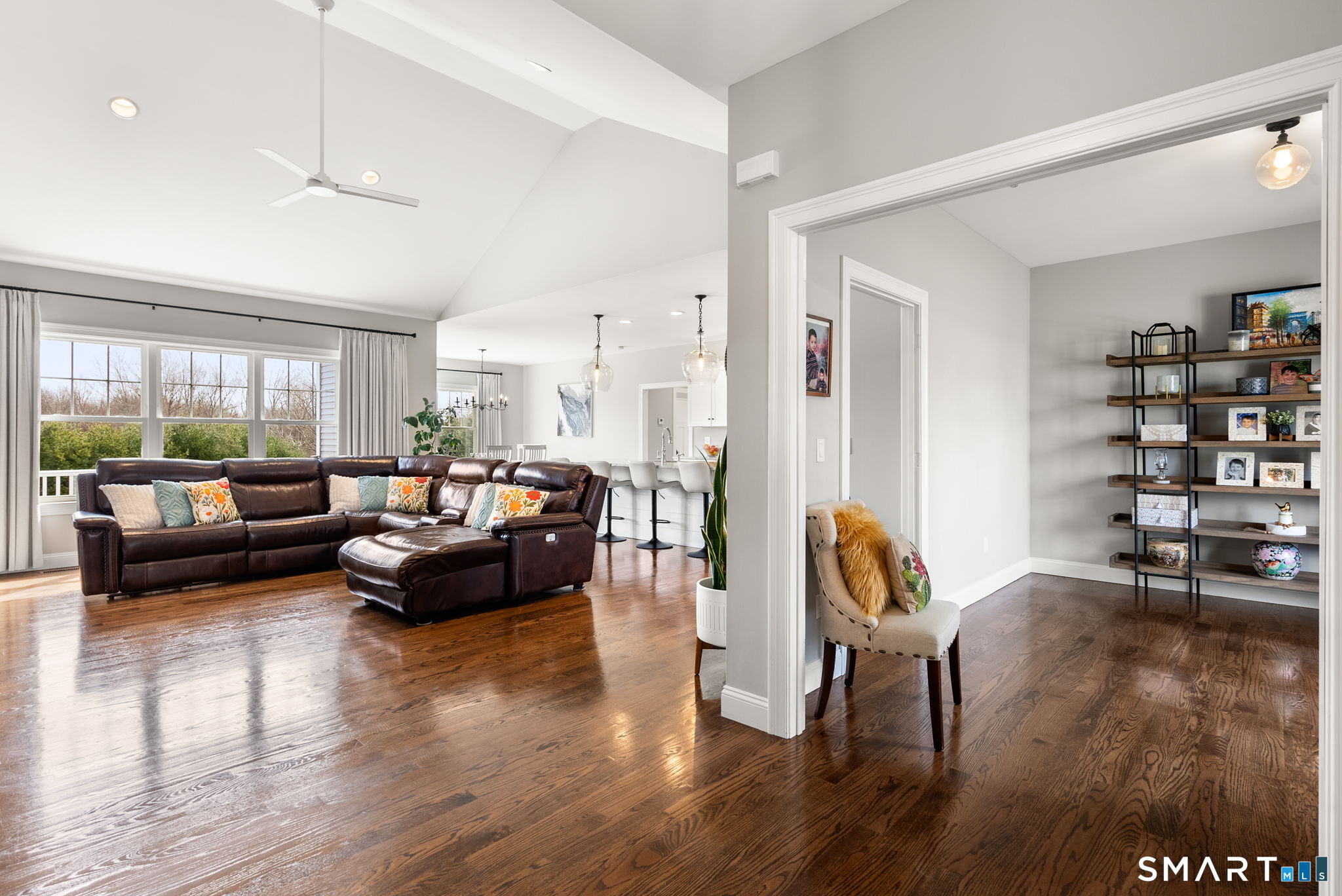 1192 North Grand Street Suffield, CT 06093 - Photo 6 of 38