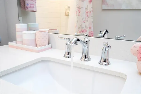 $450,000 | 16300 County Road 455, Unit 606, Montverde, FL 34756
