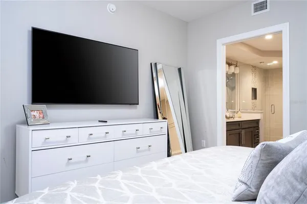 $450,000 | 16300 County Road 455, Unit 606, Montverde, FL 34756