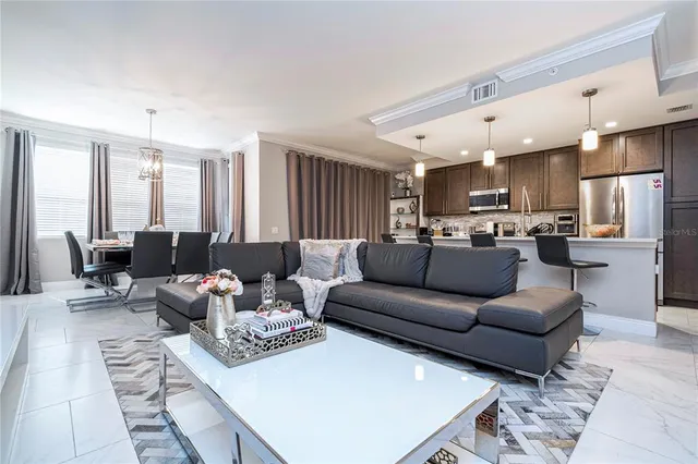 $450,000 | 16300 County Road 455, Unit 606, Montverde, FL 34756