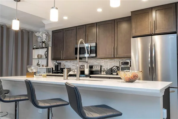 $450,000 | 16300 County Road 455, Unit 606, Montverde, FL 34756