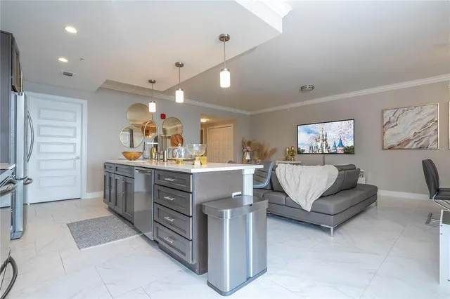 $450,000 | 16300 County Road 455, Unit 606, Montverde, FL 34756