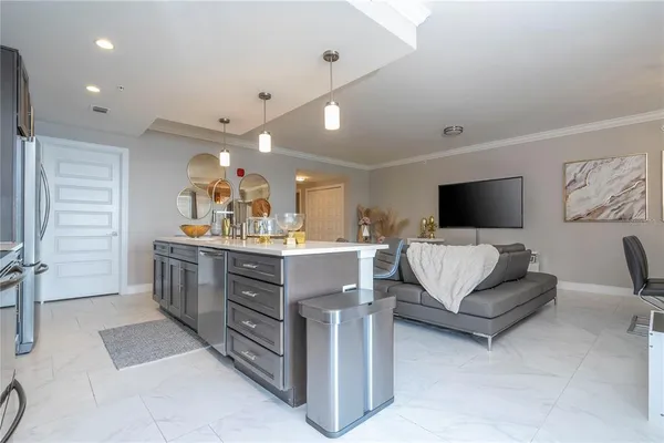 $450,000 | 16300 County Road 455, Unit 606, Montverde, FL 34756
