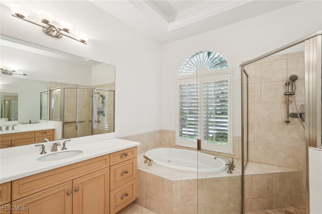 367 Saddlebrook Lane Naples, FL 34110 - Photo 17 of 35