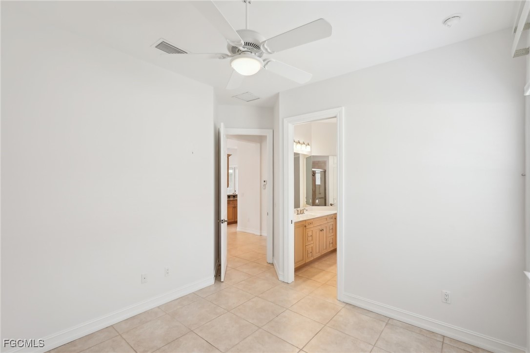 367 Saddlebrook Lane Naples, FL 34110 - Photo 19 of 35