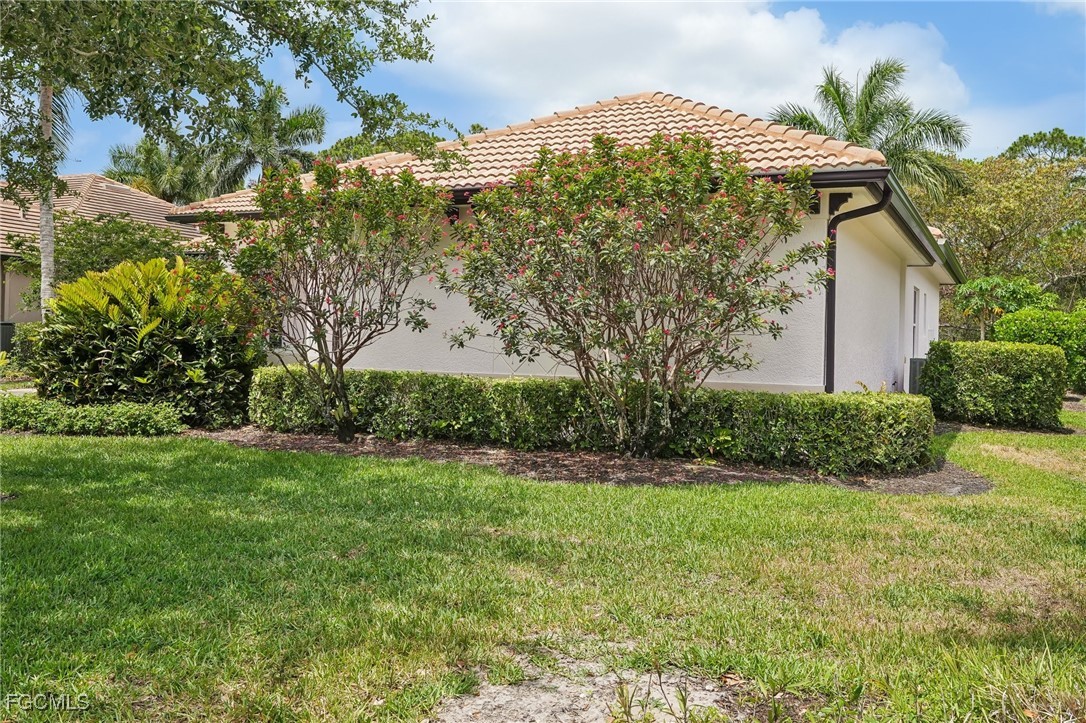 367 Saddlebrook Lane Naples, FL 34110 - Photo 31 of 35