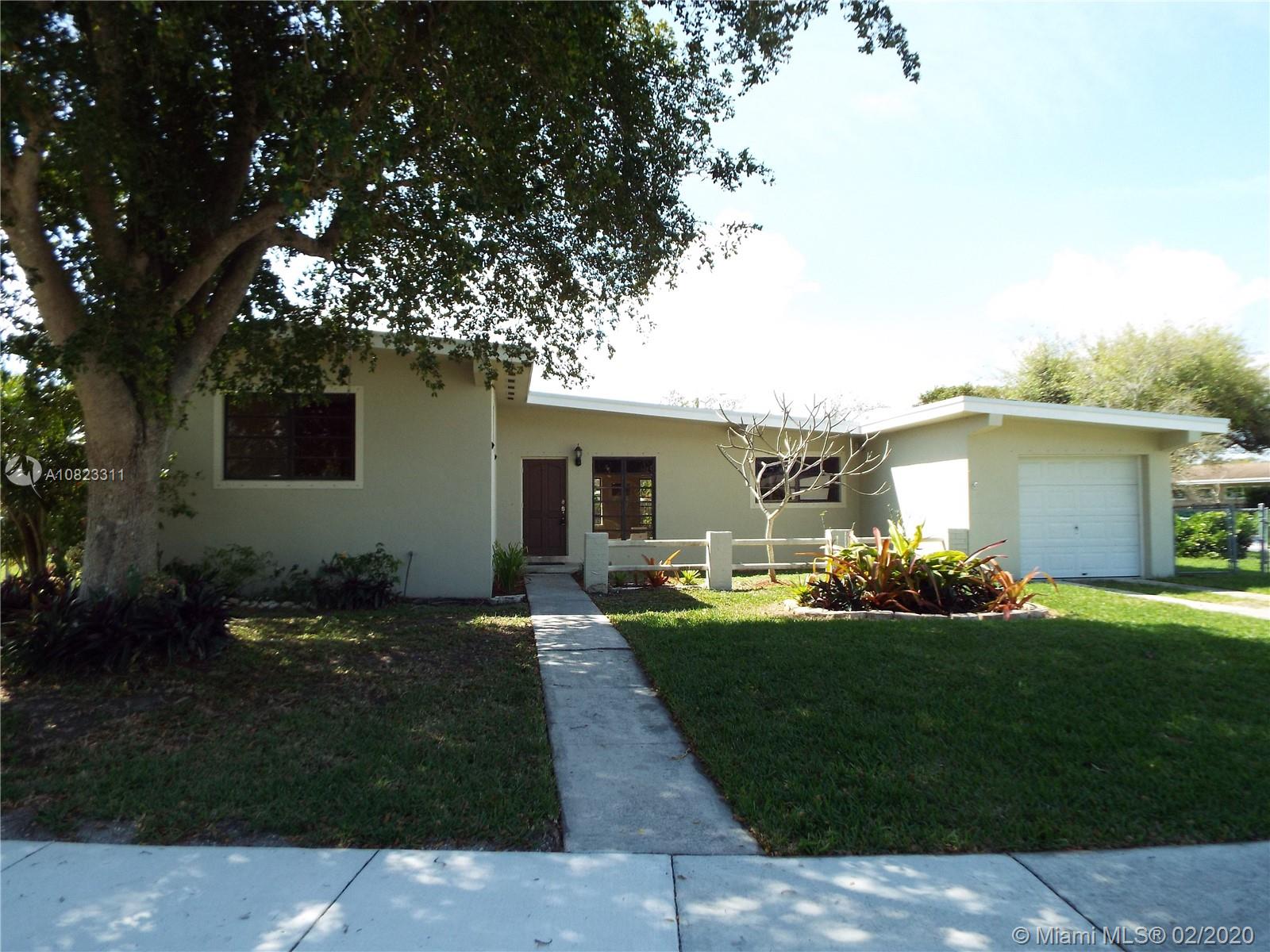 20530 Island Road Cutler Bay, FL 33189 - Photo 1 of 22 Gallery Image 1