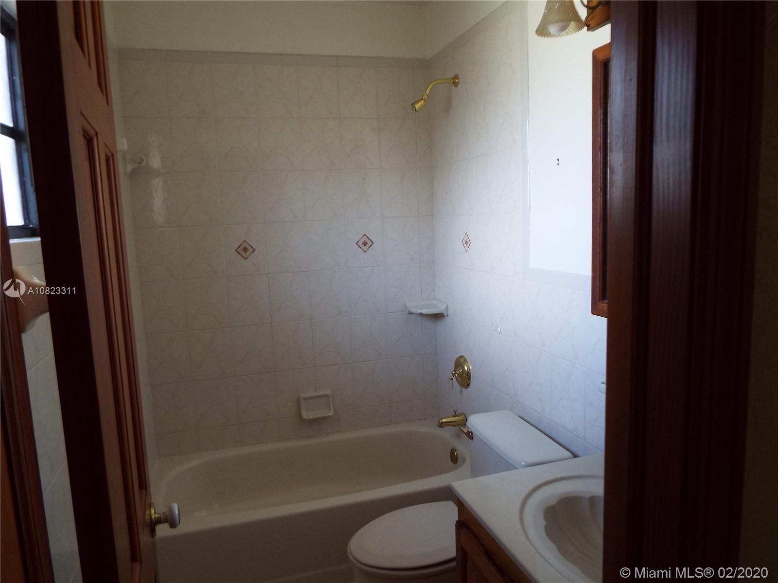 20530 Island Road Cutler Bay, FL 33189 - Photo 17 of 22 Gallery Image 17