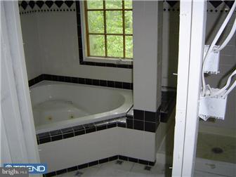 17 Spring Road Malvern, PA 19355 - Photo 7 of 8 Gallery Image 7