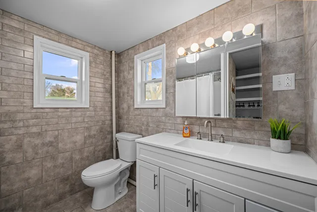 $115,000 | 136 West Mill Street, Kewanee, IL 61443