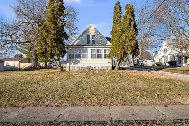 $115,000 | 136 West Mill Street, Kewanee, IL 61443