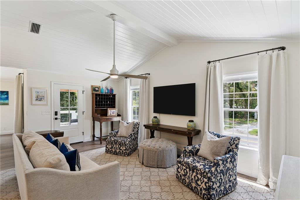 11814 Old Demere Road St. Simons Island, GA 31522 - Photo 7 of 26 Gallery Image 7