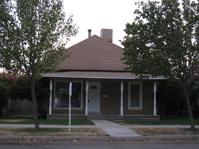 1145 K Street Reedley, CA 93654 - Photo 1 of 1