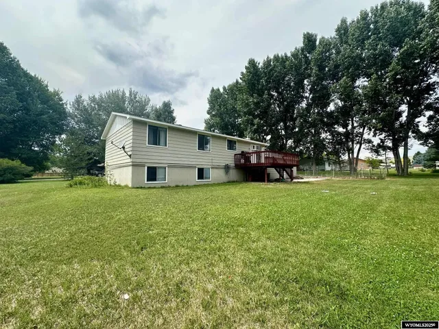 $375,000 | 1236 Robin Lane, Riverton, WY 82501