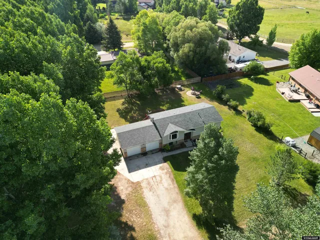 $375,000 | 1236 Robin Lane, Riverton, WY 82501