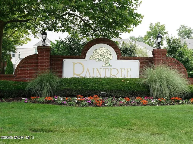 $3,200 | 79 Greenwood Drive, Freehold, NJ 07728