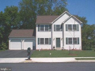 1593 Peony Road Lancaster, PA 17602 - Photo 1 of 4 Gallery Image 1