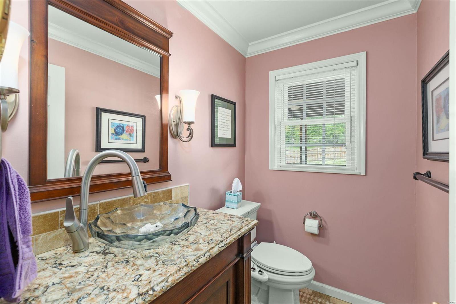 428 Hammersmith Road St. Louis, MO 63141 - Photo 11 of 47 Gallery Image 11