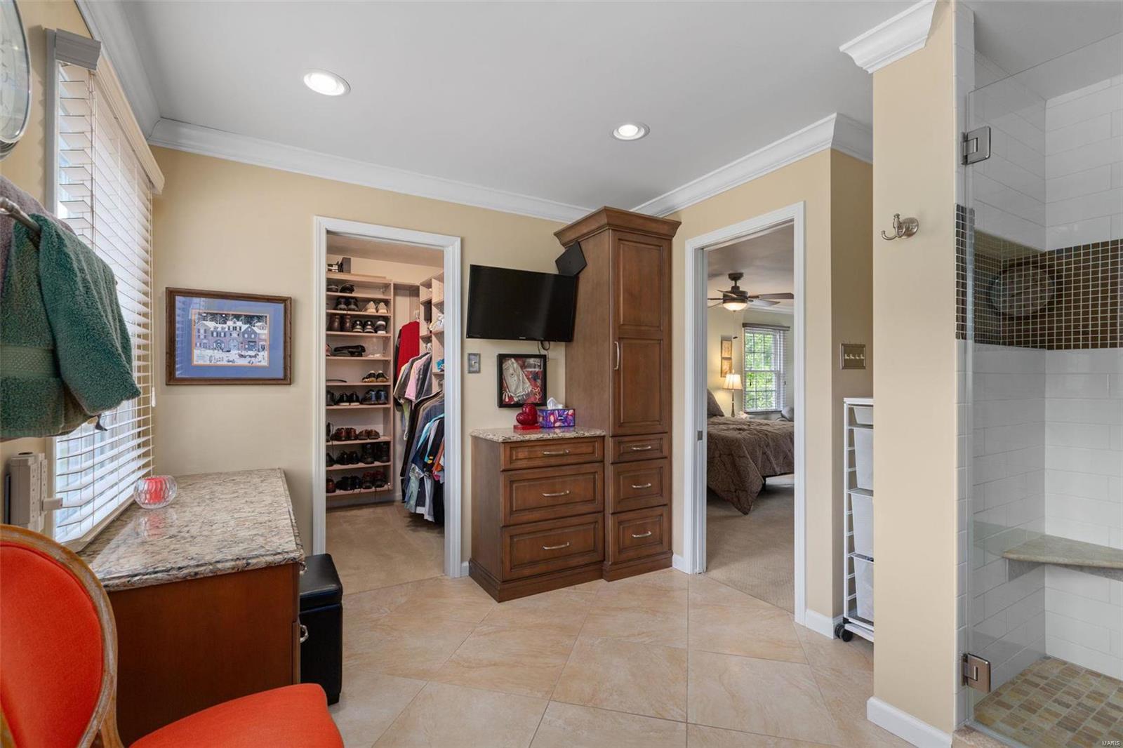 428 Hammersmith Road St. Louis, MO 63141 - Photo 21 of 47 Gallery Image 21