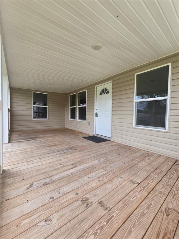 6220 Pinewood Road Fort Meade, FL 33841 - Photo 2 of 25