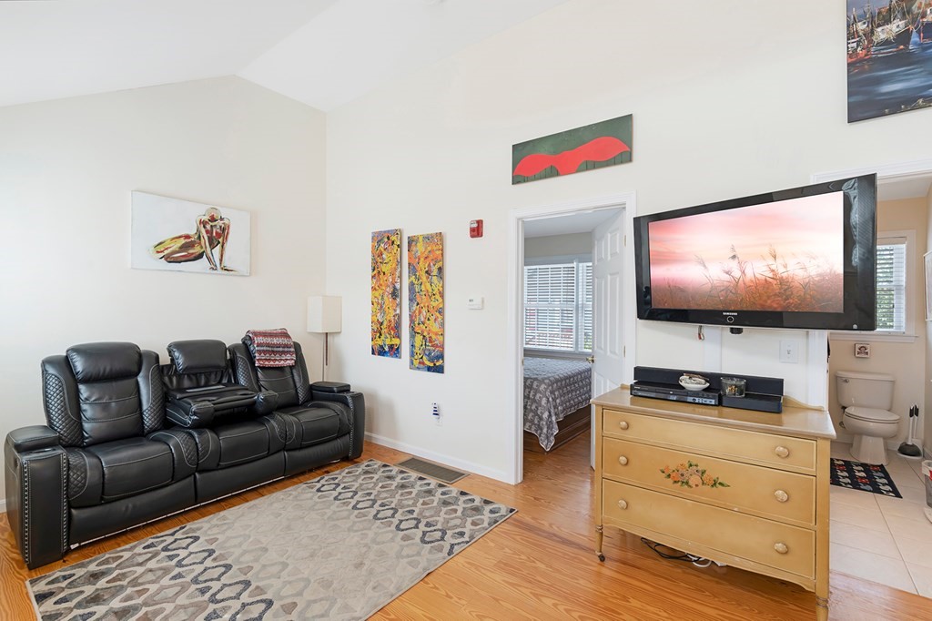 6 Shore Road, Unit 22 Truro, MA 02666 - Photo 3 of 11