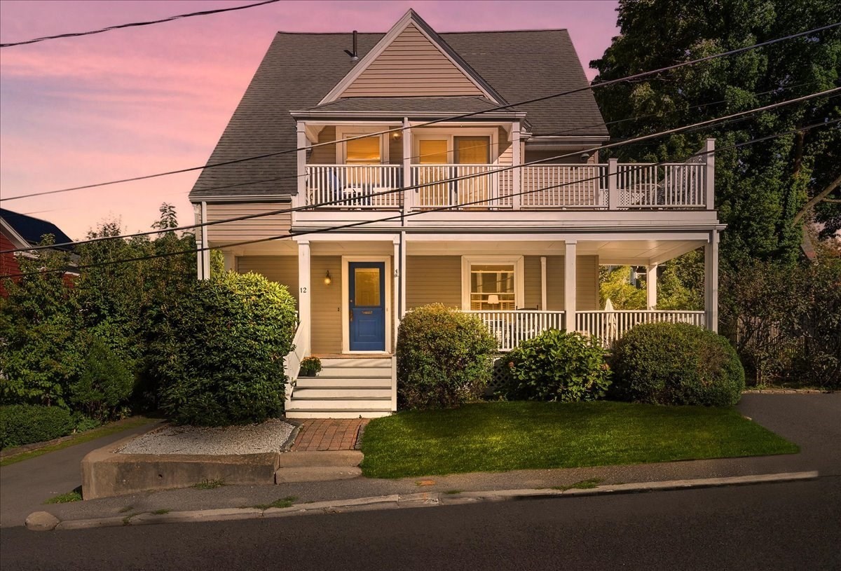 12 Barnes Road, Unit 2 Newton, MA 02458 - Photo 39 of 41 Gallery Image 39