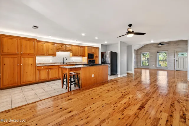 $699,999 | 96 View Drive, Poplarville, MS 39470