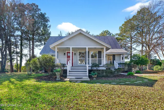 $699,999 | 96 View Drive, Poplarville, MS 39470