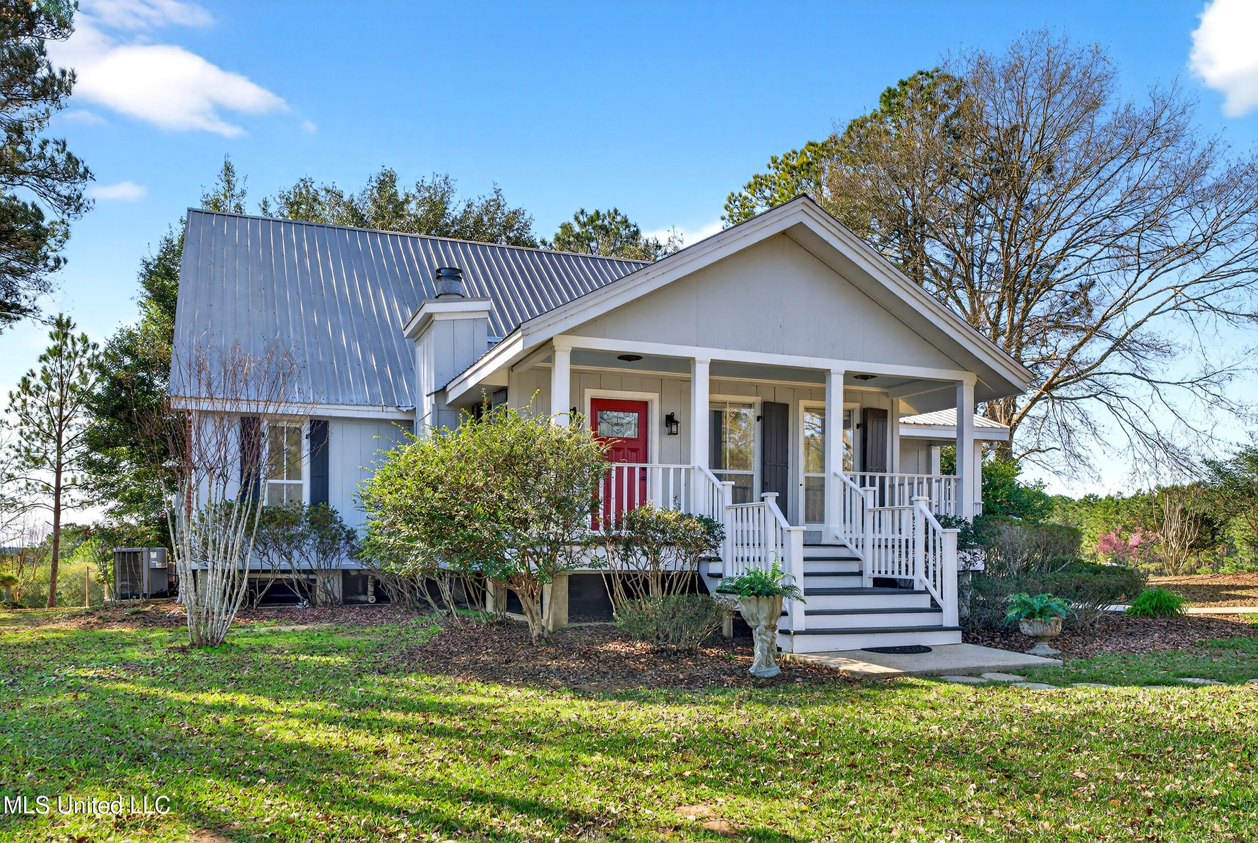 96 View Drive Poplarville, MS 39470 - Photo 6 of 91 5_a7408908