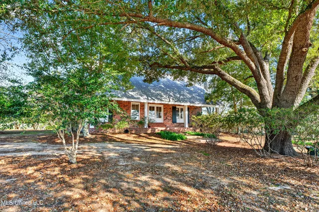 $699,999 | 96 View Drive, Poplarville, MS 39470