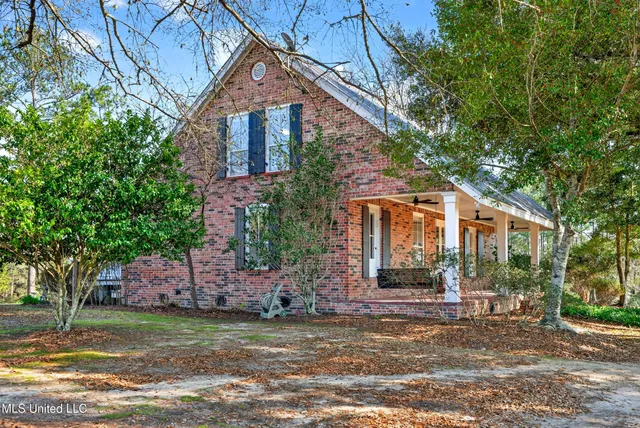 $699,999 | 96 View Drive, Poplarville, MS 39470