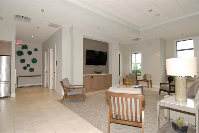 $5,900 | 4628 Pinehurst Trail East, Fort Lauderdale, FL 33309